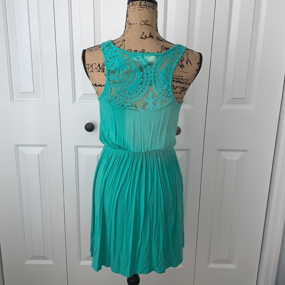 Women’s Pink Rose Summer Dress - Picture 2 of 4